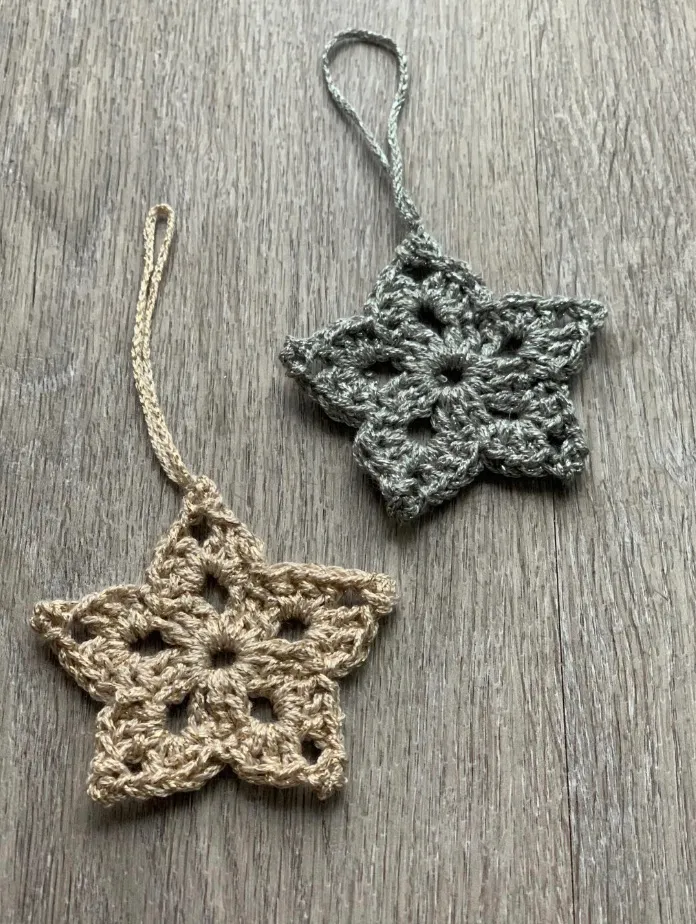 Star tree decoration: A single crocheted star with a loop for the tree.